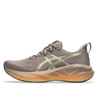 Novablast 5 «Luxe Taupe Grey»