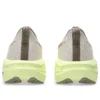 Novablast 5 «Mineral Beige Taupe Grey»