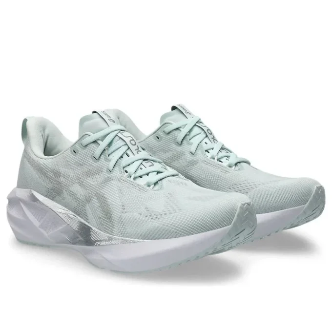 Novablast 5 «Pure Aqua Seal Grey»