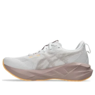Novablast 5 Wide «White Fawn»