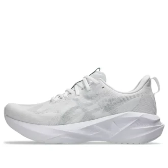 Novablast 5 «White Piedmont Grey»