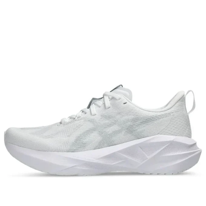 Novablast 5 «White Piedmont Grey»