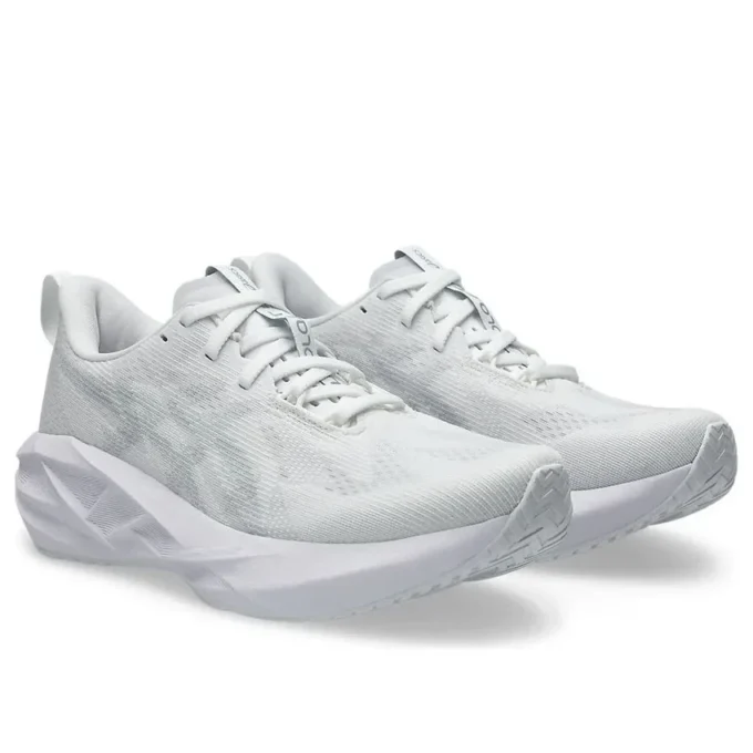 Novablast 5 «White Piedmont Grey»