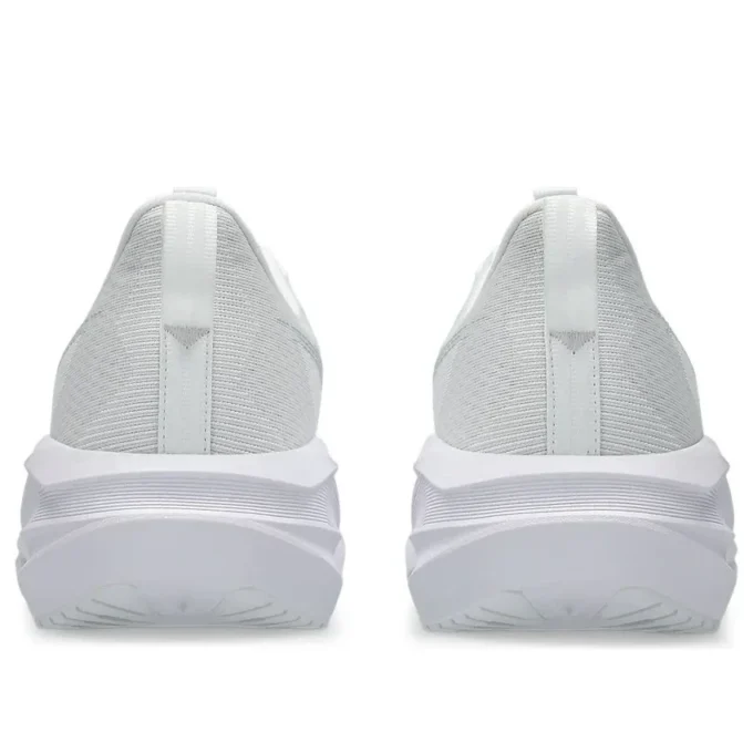 Novablast 5 «White Piedmont Grey»