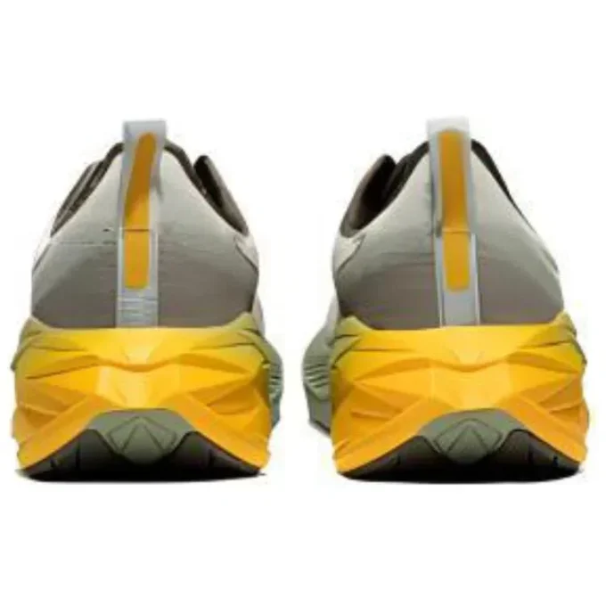 Zapatillas Novablast 4 «Blanco Verde Amarillo»
