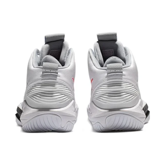 Zapatos de baloncesto Nova Surge 2 «White Gunmetal»